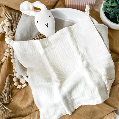Doudou-lapin-blanc