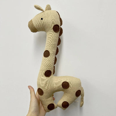doudou-girafe-a-poids